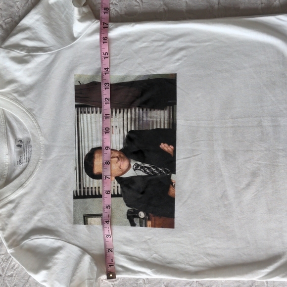 The Office Michael Scott Graphic Tee - Picture 8 of 12